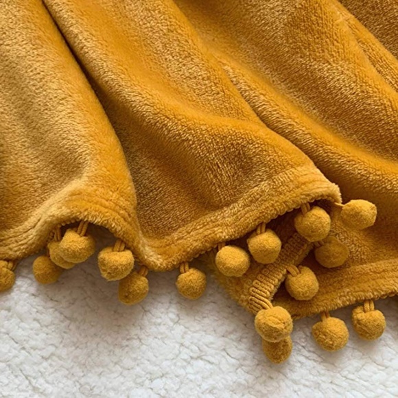Cozy Pompom Fringe Flannel Blanket Throw Mustard - Picture 3 of 4